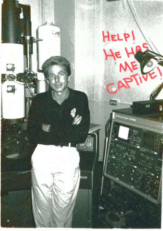 tel-with-captive-effect